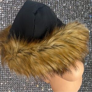 Bebe hood coat faux fur zip on parka jacket hood winter gold hardware black cute